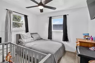 7331 Garfield St, Hollywood, FL 33024 - Photo 32