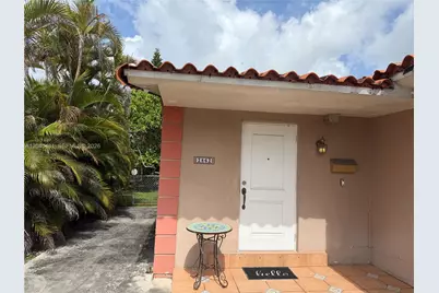 2862 SW 38 Ave #back, Miami, FL 33134 - Photo 1