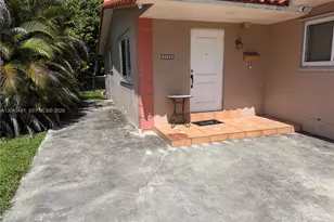 2862 SW 38th Ave, Miami, FL 33134 - Photo 2
