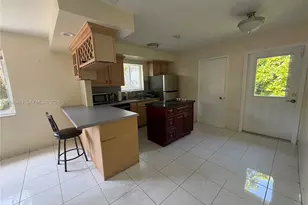2862 SW 38th Ave, Miami, FL 33134 - Photo 8
