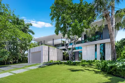 1015 S Southlake Dr, Hollywood, FL 33019 - Photo 34