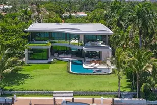 1015 S Southlake Dr, Hollywood, FL 33019 - Photo 1