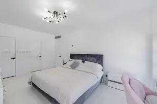 880 NE 69th St, Miami, FL 33138 - Photo 20