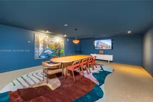 90 NE 32nd St, Miami, FL 33137 - Photo 36