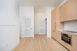 90 NE 32nd St, Miami, FL 33137 - Photo 6