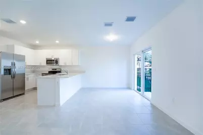 5125 SW 37th St, Pembroke Park, FL 33023 - Photo 20