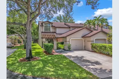 10060 SW 137th Ct, Miami, FL 33186 - Photo 2