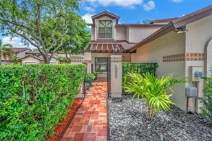 10060 SW 137th Ct, Miami, FL 33186 - Photo 4