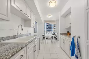 17275 Collins Ave, Sunny Isles Beach, FL 33160 - Photo 8