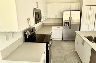 19678 SW 338 Terrace, Homestead, FL 33034 - Photo 4