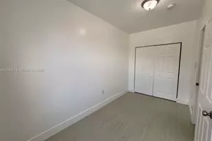 1051 NW 2nd St, Miami, FL 33128 - Photo 2