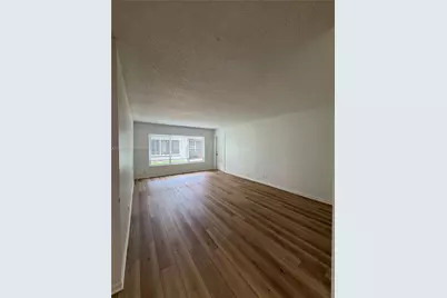 2551 NW 26th St, Sunrise, FL 33313 - Photo 12