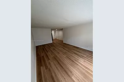 2551 NW 26th St, Sunrise, FL 33313 - Photo 10