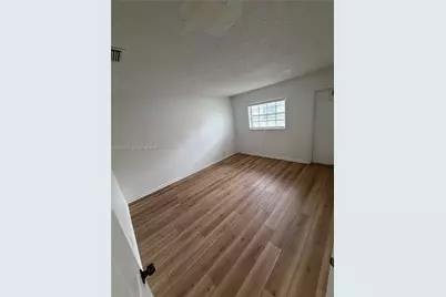 2551 NW 26th St, Sunrise, FL 33313 - Photo 18