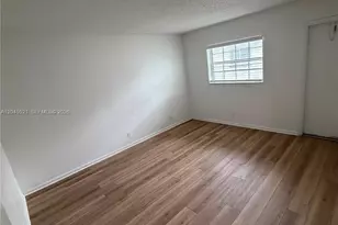 2551 NW 26th St, Sunrise, FL 33313 - Photo 18