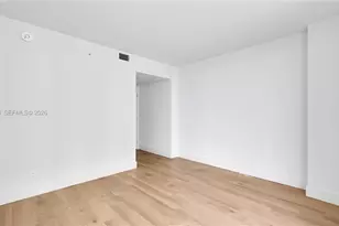 555 NE 34th St, Miami, FL 33137 - Photo 30