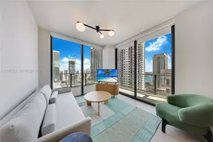 11 NE 6th St, Miami, FL 33132 - Photo 18