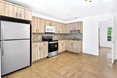 1350 NE 149th St #2, Miami, FL 33161 - Photo 2