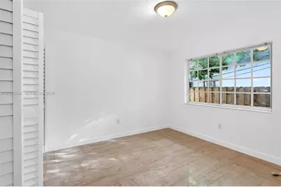 1350 NE 149th St #2, Miami, FL 33161 - Photo 22