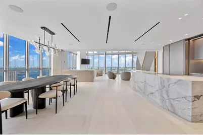 1100 Biscayne Blvd #3906, Miami, FL 33132 - Photo 4