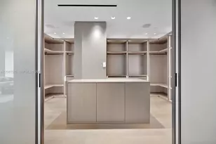 1100 Biscayne Blvd, Miami, FL 33132 - Photo 28