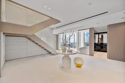 1100 Biscayne Blvd #3906, Miami, FL 33132 - Photo 12