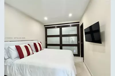 900 Jefferson Ave #9, Miami Beach, FL 33139 - Photo 10