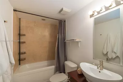 350 S Miami Ave #306, Miami, FL 33130 - Photo 10