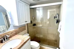 689 NE 6th Ct, Boynton Beach, FL 33435 - Photo 8