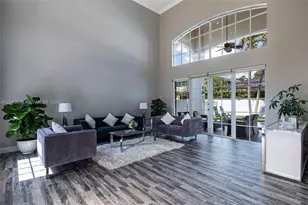 15941 NW 83rd Ave, Miami Lakes, FL 33016 - Photo 4