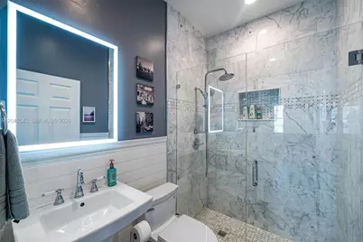 15941 NW 83rd Ave, Miami Lakes, FL 33016 - Photo 18