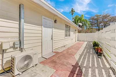 10125 SW 139th Pl, Miami, FL 33186 - Photo 18