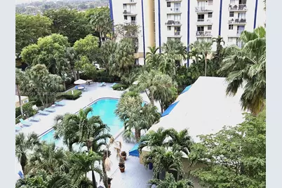 4550 NW 9th St #709E, Miami, FL 33126 - Photo 22