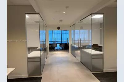 851 NE 1st Ave #3706, Miami, FL 33132 - Photo 22