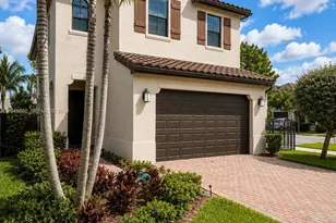 3209 W 98th Pl, Hialeah, FL 33018 - Photo 1