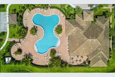 3209 W 98th Pl, Hialeah, FL 33018 - Photo 24
