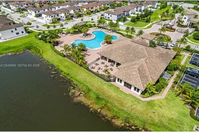 3209 W 98th Pl, Hialeah, FL 33018 - Photo 34