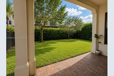 3209 W 98th Pl, Hialeah, FL 33018 - Photo 30