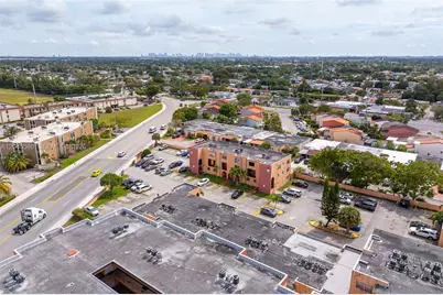 6600 W 2nd Ct #24, Hialeah, FL 33012 - Photo 22