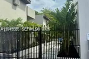 7535 NE 2nd Ct, Miami, FL 33138 - Photo 20