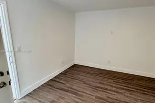 7535 NE 2nd Ct, Miami, FL 33138 - Photo 8