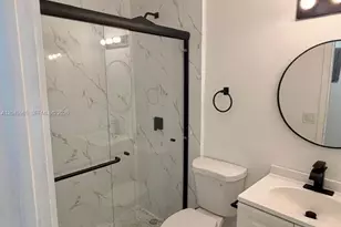 7535 NE 2nd Ct, Miami, FL 33138 - Photo 4