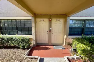 2642 Riverside Dr, Coral Springs, FL 33065 - Photo 2