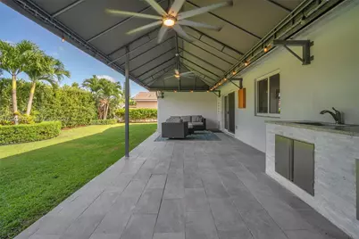 1807 SW 102nd Pl, Miami, FL 33165 - Photo 42