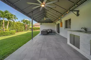 1807 SW 102nd Pl, Miami, FL 33165 - Photo 42