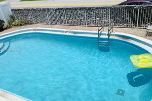 2665 Middle River Dr, Fort Lauderdale, FL 33306 - Photo 12