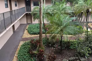 10975 SW 107th St, Miami, FL 33176 - Photo 2