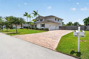 20943 SW 133rd Ave, Miami, FL 33177 - Photo 2