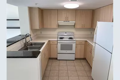 3000 Coral Way #1402, Miami, FL 33145 - Photo 1