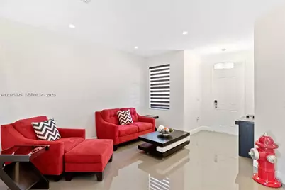 8925 W 33rd Ave, Hialeah, FL 33018 - Photo 6